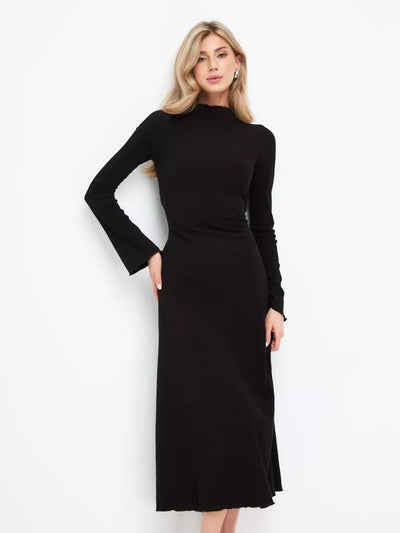 Damen Wickelkleid mit tailliertem Schnitt und eleganten Rüschendetails Heidi-Mode