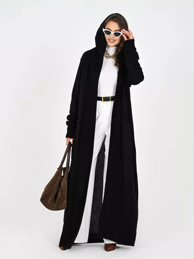 Damen Strickmantel mit Kapuze und seitlichen Taschen Heidi-Mode