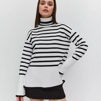 Damen gestreifter Pullover mit Rollkragen und strukturiertem Design Heidi-Mode