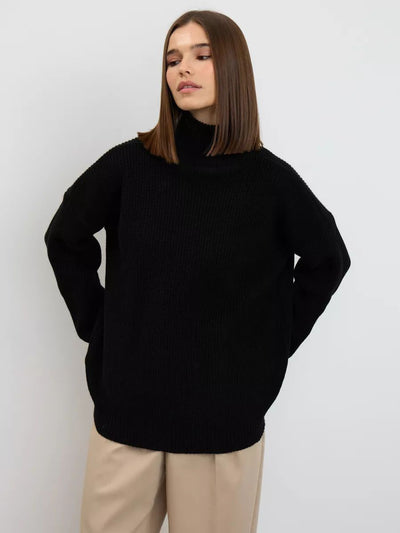 Damen Oversized Strickpullover mit hohem Kragen und seitlichen Schlitzen Heidi-Mode
