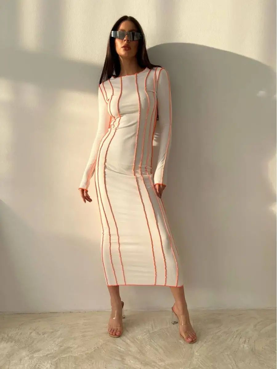 Damen figurbetontes Midikleid mit modernen Streifen und langen Ärmeln Heidi-Mode