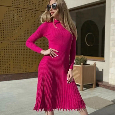 Damen elegantes Strickkleid mit feiner Rippstruktur und asymmetrischem Saum Heidi-Mode