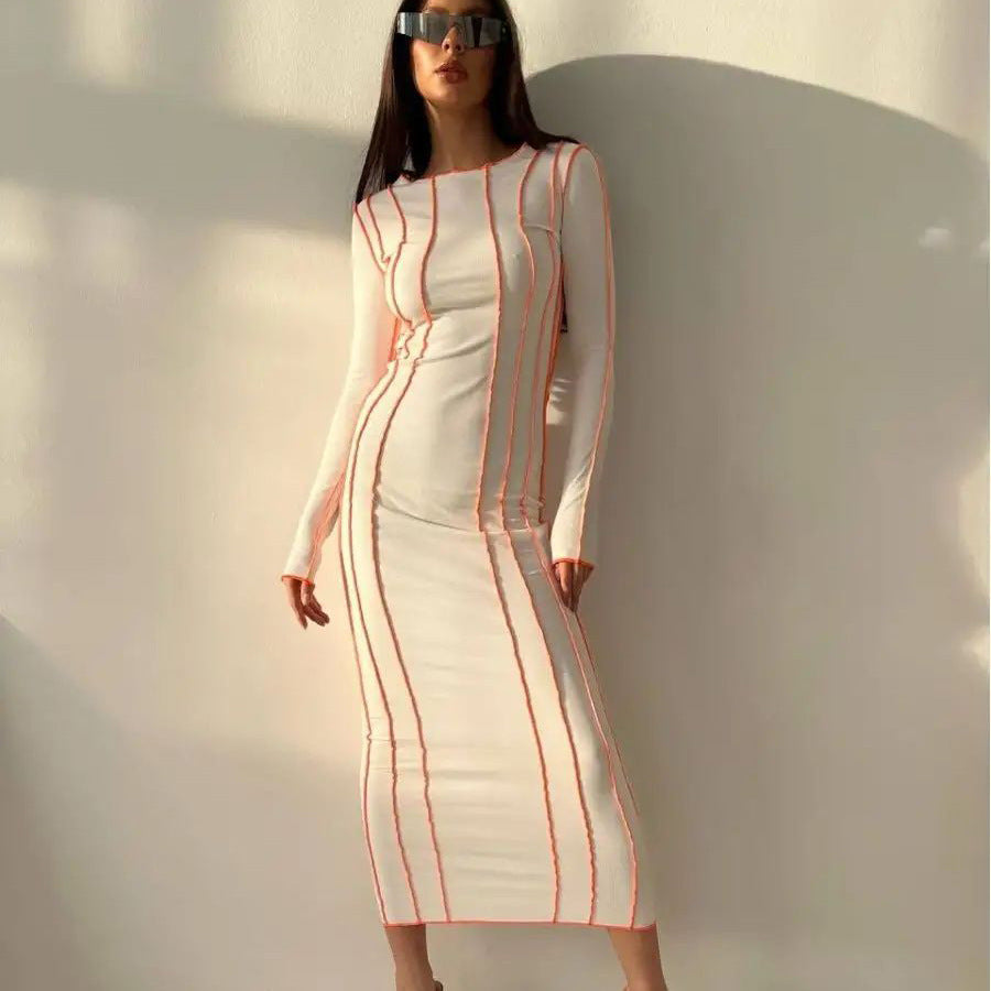 Damen figurbetontes Midikleid mit modernen Streifen und langen Ärmeln Heidi-Mode