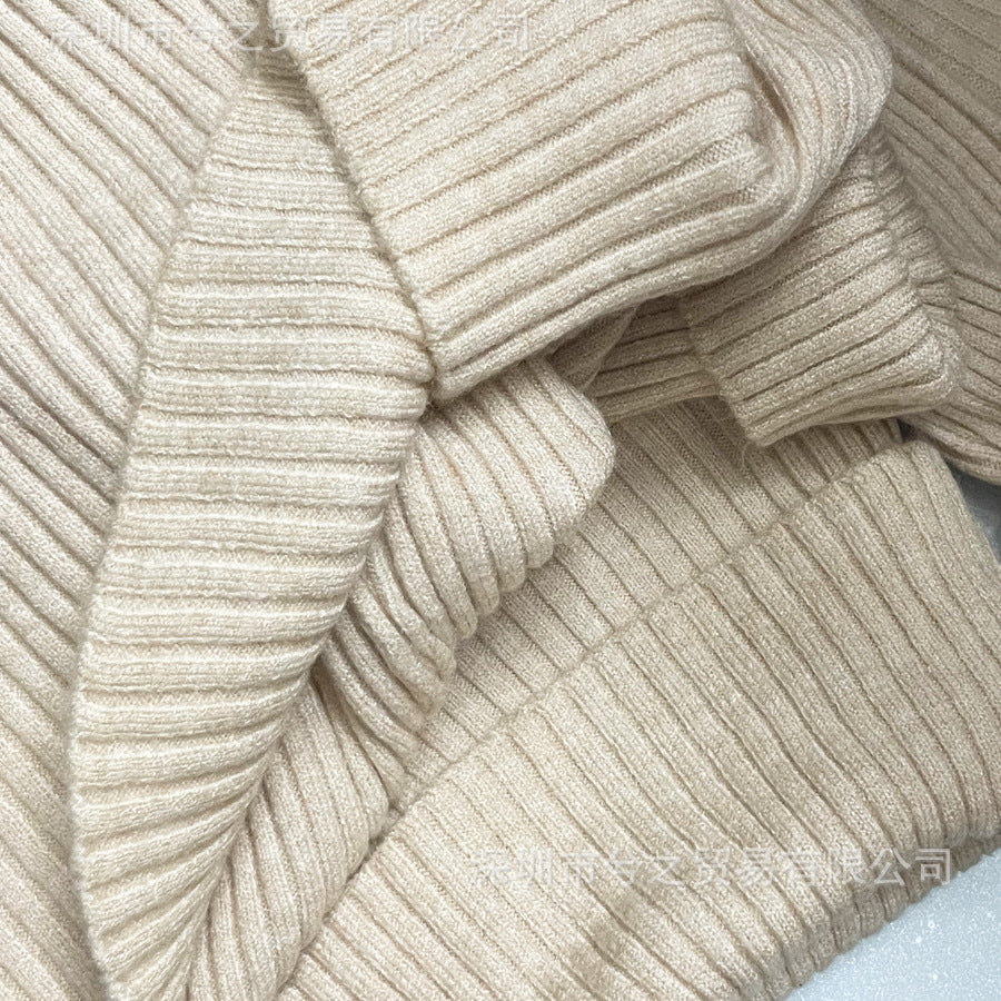 Damen figurbetontes Langarmoberteil mit hohen Kragen und feiner Rippstruktur Heidi-Mode