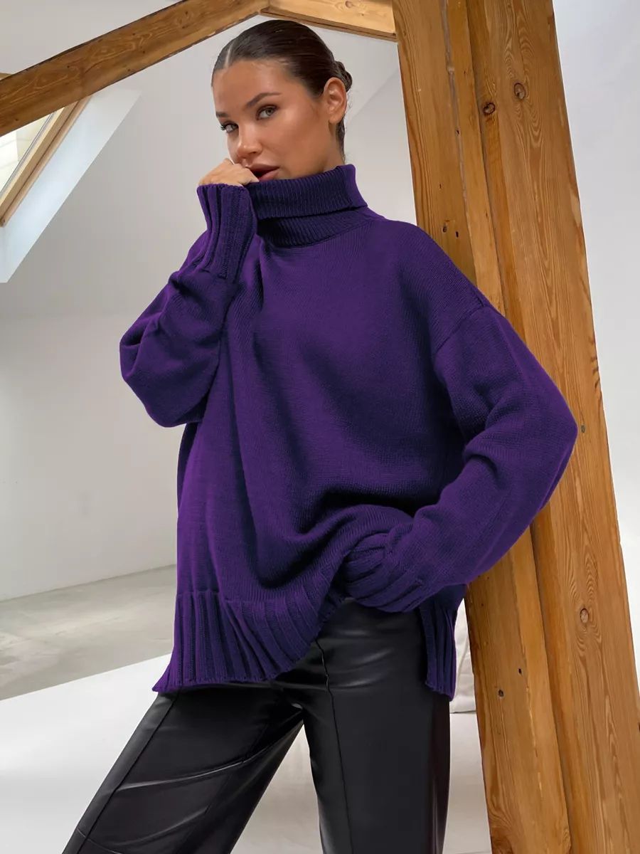 Damen Oversized Strickpullover mit hohem Kragen und seitlichen Schlitzen Heidi-Mode