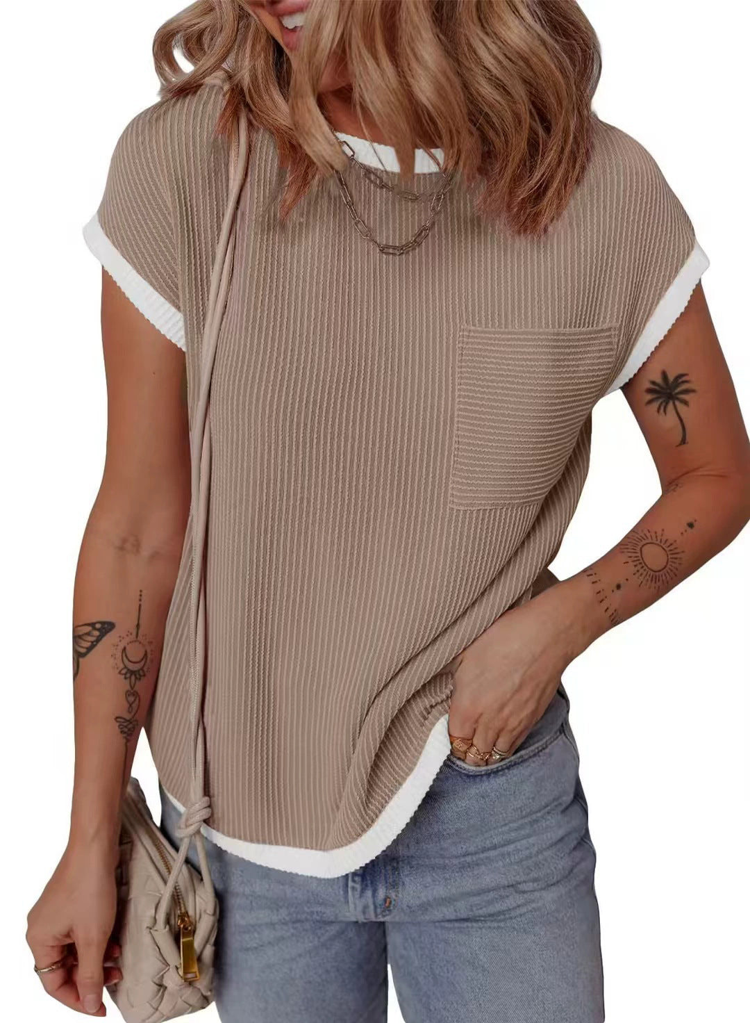 Damen lässiges Kurzarmshirt mit feiner Rippstruktur und praktischer Brusttasche Heidi-Mode