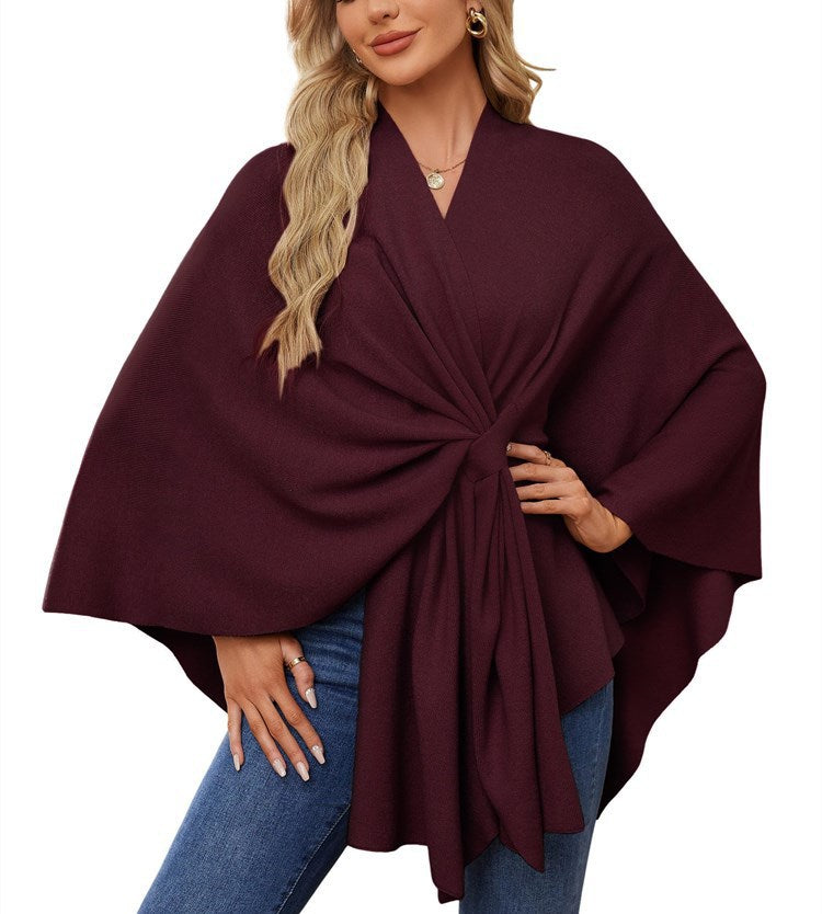 Damen eleganter Strickponcho mit raffinierten Drapierungen und Taillengürtel Heidi-Mode