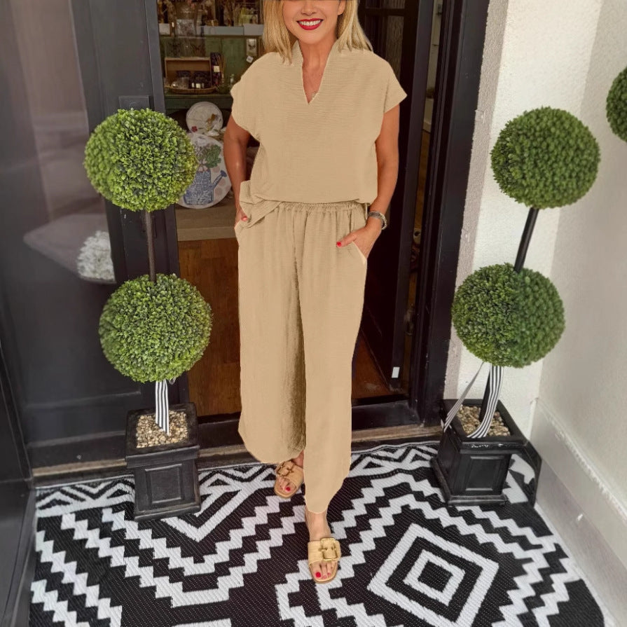 Damen Jumpsuit mit lockerer Passform und elegantem V-Ausschnitt Heidi-Mode