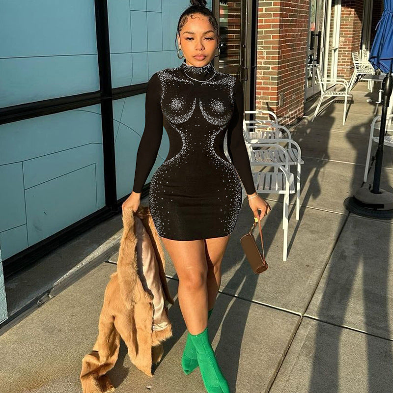 Damen Körperbetontes Glitzerdress mit langen Ärmeln und raffiniertem ausgeschnittenem Design Heidi-Mode