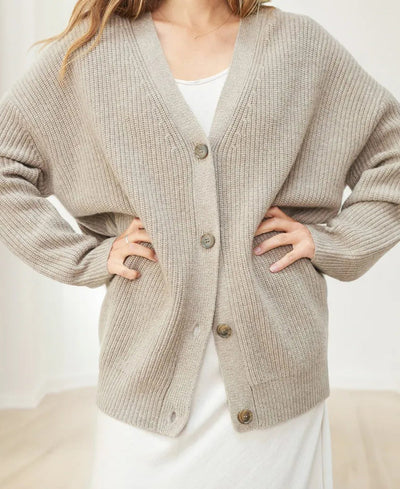 Oversized Strickjacke mit Knopfdetails für Gemütlichkeit