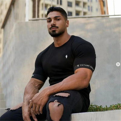Gerhard | Muscle Fit T-Shirt mit kurzen Ärmeln