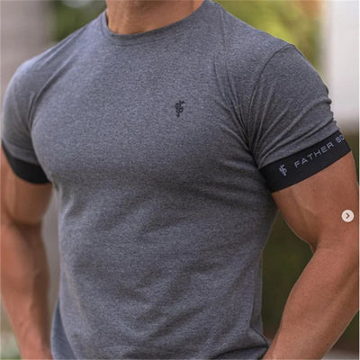 Gerhard | Muscle Fit T-Shirt mit kurzen Ärmeln
