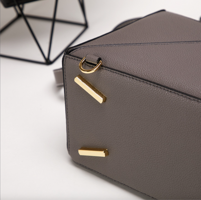 Rechteckige Strandtasche aus veganem Leder – Nachhaltig & Stilvoll