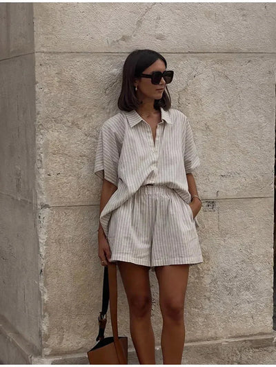 Geeta – Zweiteiliger Satz Mit Gestreutem Druck