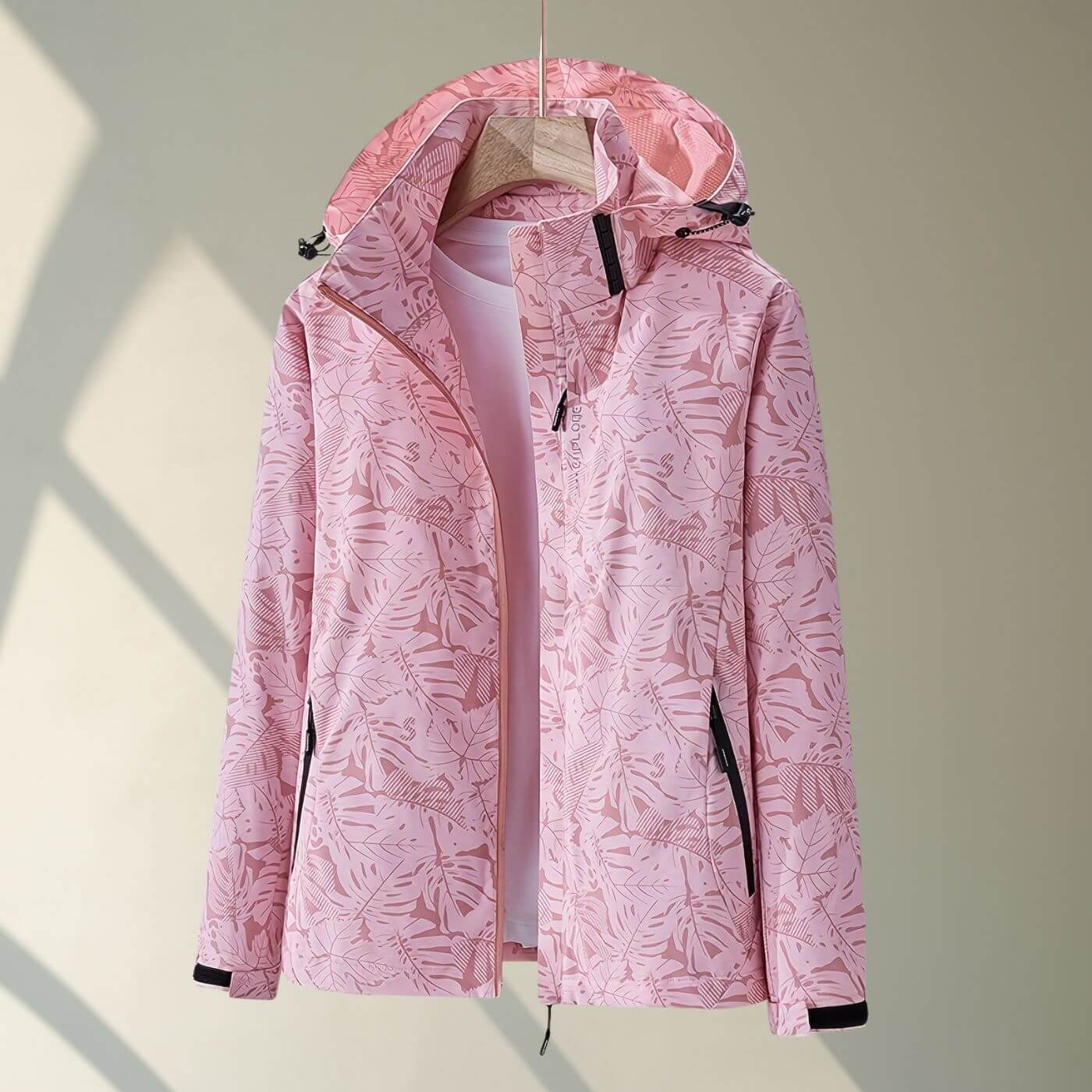 Verena™ – Wasserdichte und Winddichte Wanderjacke