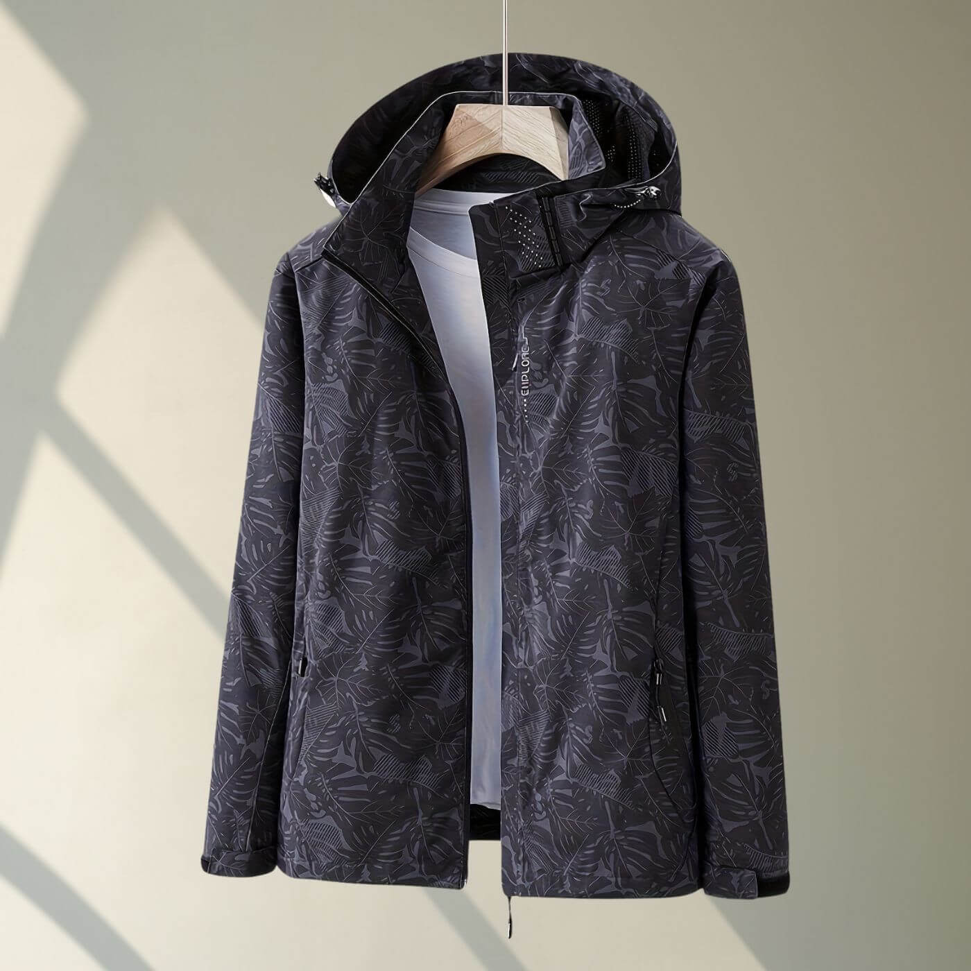 Verena™ – Wasserdichte und Winddichte Wanderjacke