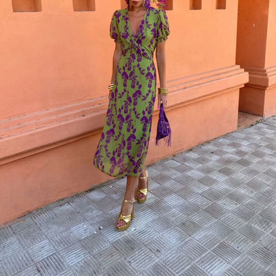 Betty – Langes elegantes Slim V-Ausschnitt Kleid mit Farbkontrast und kurzen Ärmeln