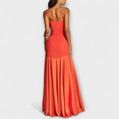 Vada - Off-Shoulder V-Neck Maxi Dress