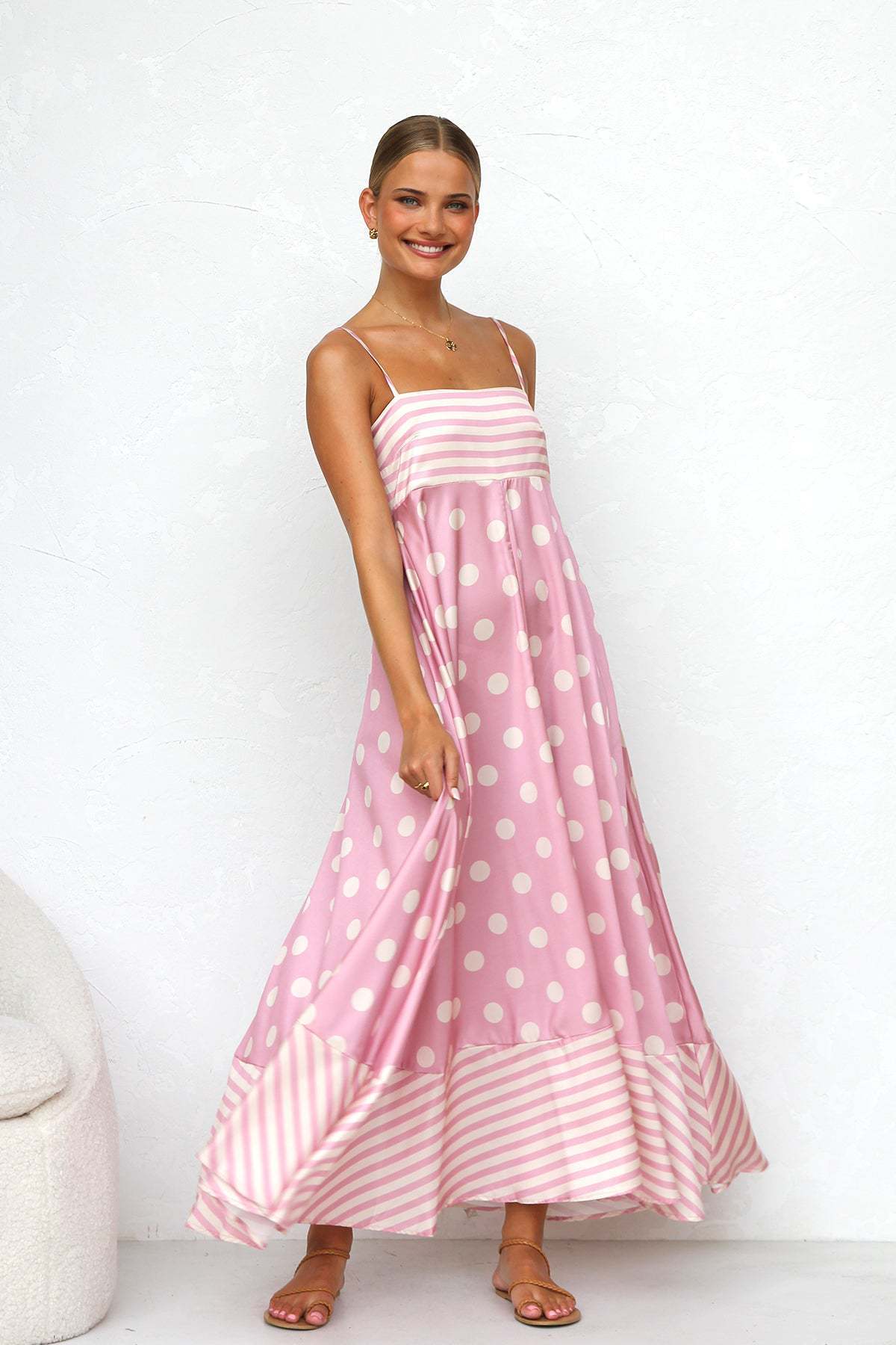 Jade – Bedrucktes Trägerkleid ohne Rücken mit Sommermotiven