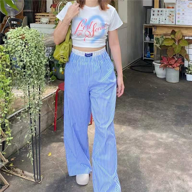 Nicole – Breite Bequeme Hose mit vertikalen Streifen und elastischem Bund