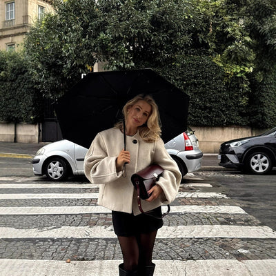 Delilah - Gepolsterter Wollmantel Quadratischer Kragenwärme