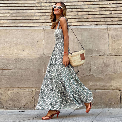 Betty – Elegantes bedrucktes französisches Blumenkleid mit Trägern