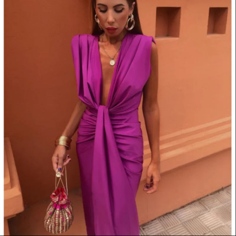 Sharon – Hoch tailliertes V-Ausschnitt Kleid in einfarbiger Spitze