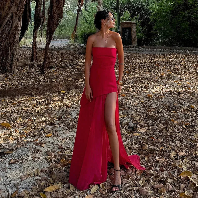 Damen Maxikleid mit asymmetrischen Schichten und geradem Schnitt