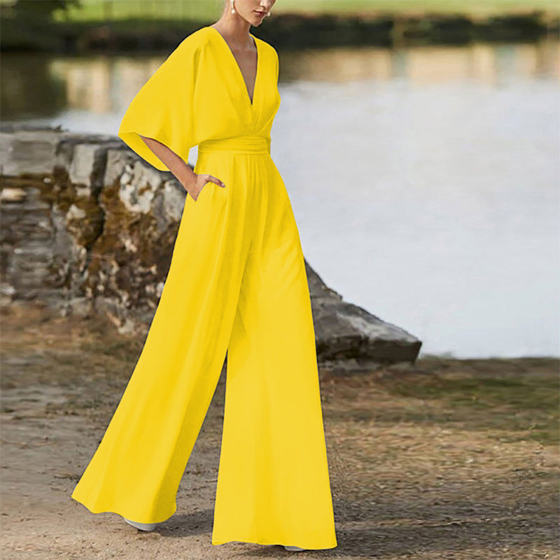 Eleganter Damen-Jumpsuit mit weitem Bein, V-Ausschnitt und halblangen Ärmeln