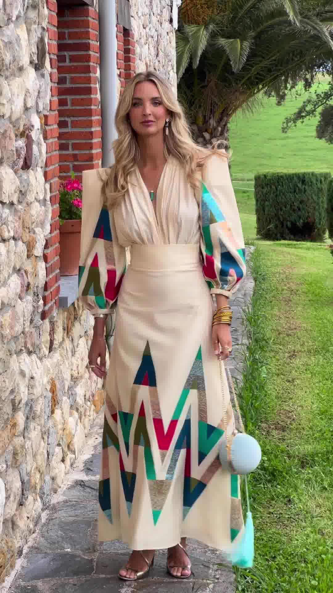 Joan – Modisches Kleid im temperamentvollen Stil mit Druckdesign