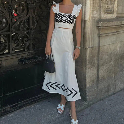 Joan – Geometrisch bedrucktes hoch tailliertes Trägerkleid mit fliegenden Ärmeln im Zweiteiler-Set