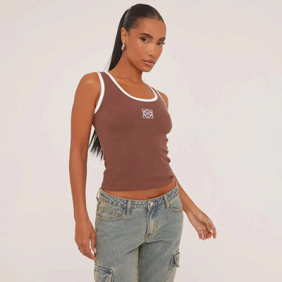 Lina | Geripptes Tanktop mit Stickerei