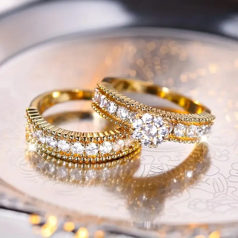 Helles Zirkonia Goldenring-Set