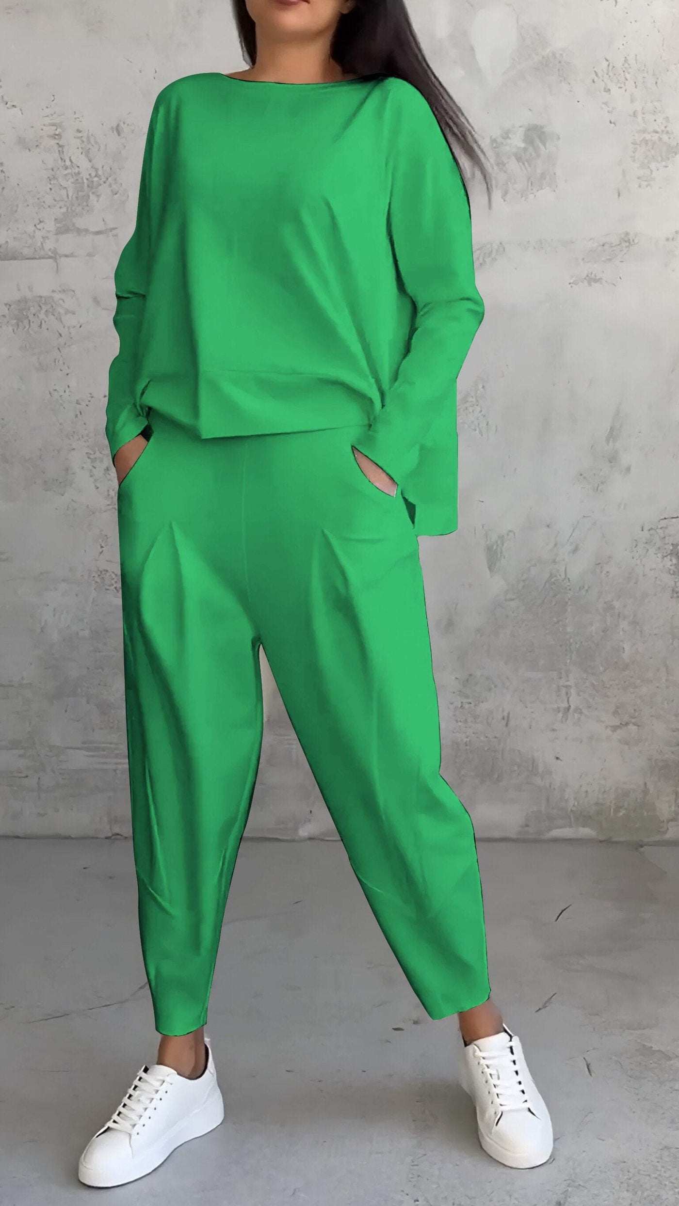 Emilie™ - Rundhalsensemble aus Spandex
