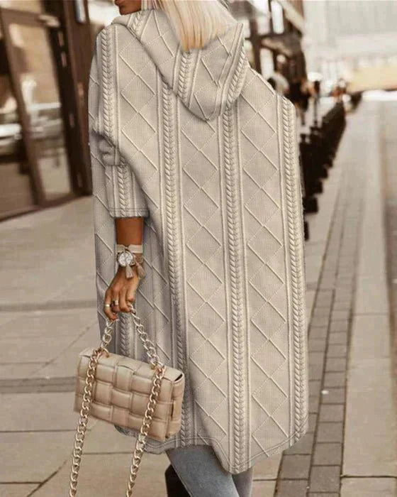 Cytheria – Langärmliger Cardigan mit Kabelstrick und Kapuze