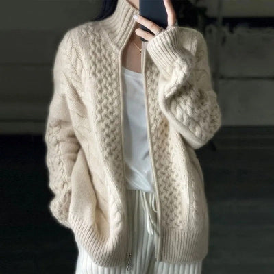 Cozy | Cable-Knit Cardigan