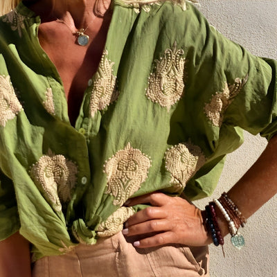 MIRAVO | Luftige Ibiza-Bluse mit Rückendetail