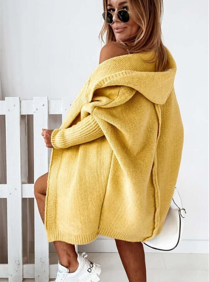 Tiara | Damen Schwarz Strickjacke | mit Kapuze