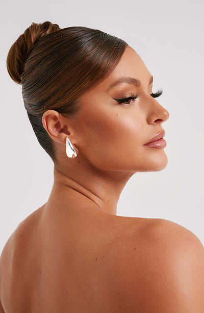 Kleine Fayth Silberohrringe