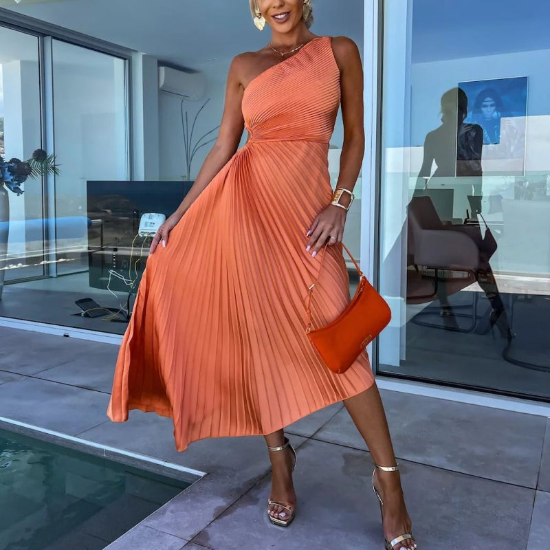 Breena – Stilvolles Einseitiges Plissiertes Maxi Kleid